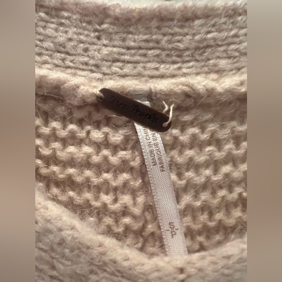 Free People Sweater, Alpaca/ Wool blend, OS fit - Picture 4 of 5
